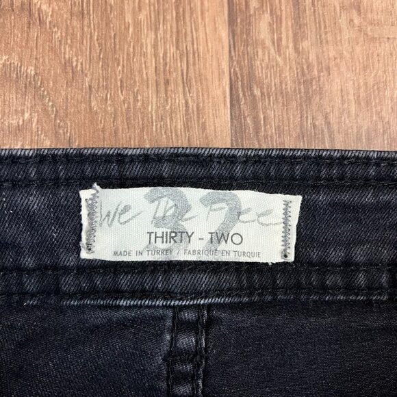 We The Free Firecracker Flare Jeans Black Gold Star Festival Sz 32 - Picture 6 of 10